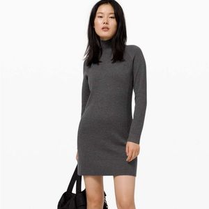 Lululemon Keep it Cozy Dress - charcoal size 6